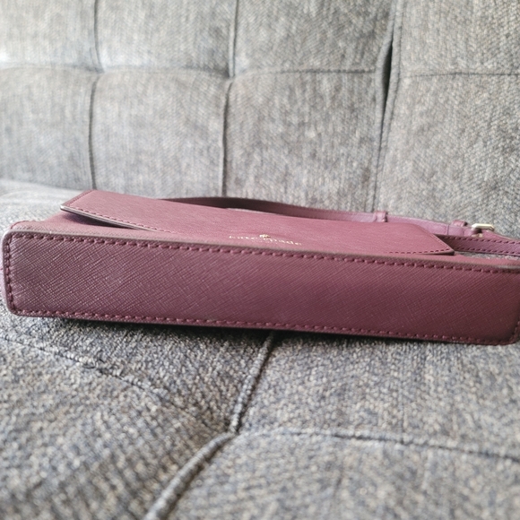 Kate Spade Sadie Saffiano Leather Envelope Crossbody - Picture 4 of 10